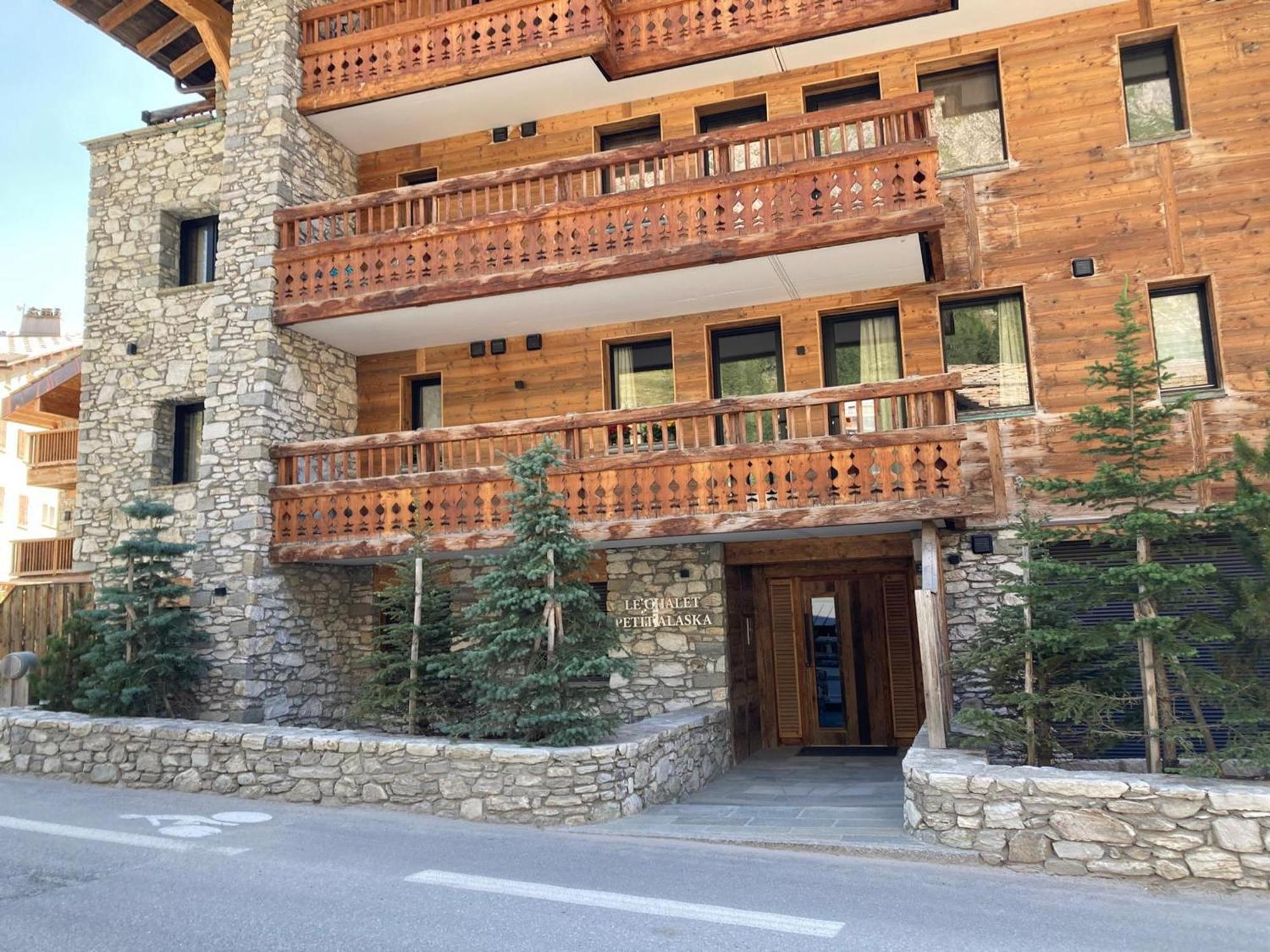 Appartement 95M², Sud-Est, Jacuzzi, Val D'Isere, 4 Suites, Parking, Animaux Ok - Fr-1-567-73 Exterior foto